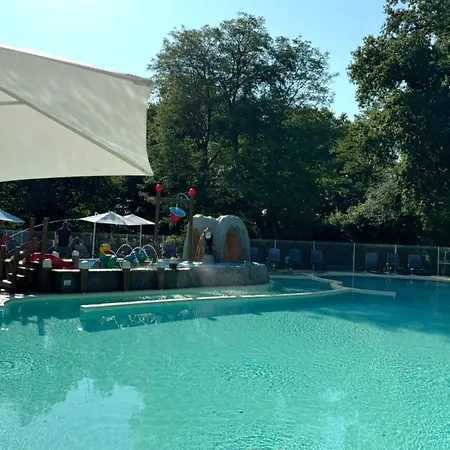 Campsite Mobil-home 4 Pers Avec Terrasse - - Api-1-52-1618 Grayan-et-l'Hopital