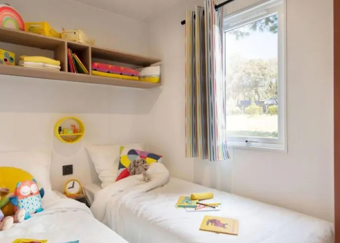 Mobil-home 4 Pers Avec Terrasse - - Api-1-52-1618 Campsite *