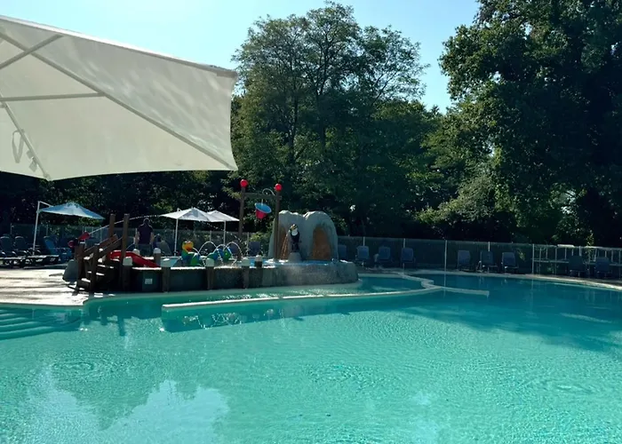 Campsite Mobil-home 4 Pers Avec Terrasse - - Api-1-52-1618 Grayan-et-l'Hopital