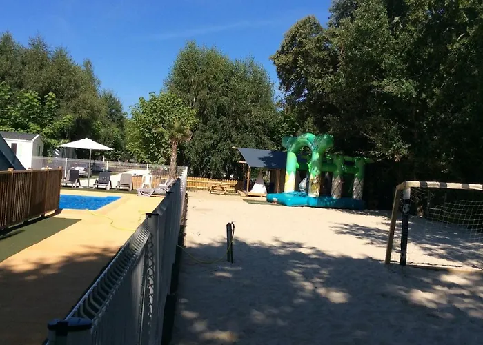 Mobil-home 4 Pers Avec Terrasse - - Api-1-52-1618